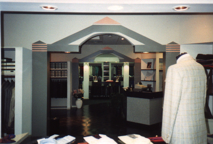 Woodbury Common Retail Center (interior)